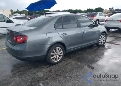 2010 Volkswagen Jetta Limited Edition из США, поврежденный, VIN 3VWAX7AJ2AM139459